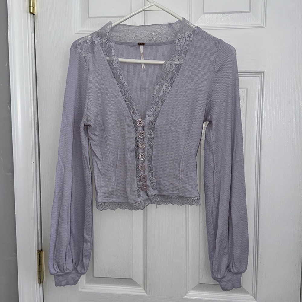 FREE PEOPLE bell sleeve shirt